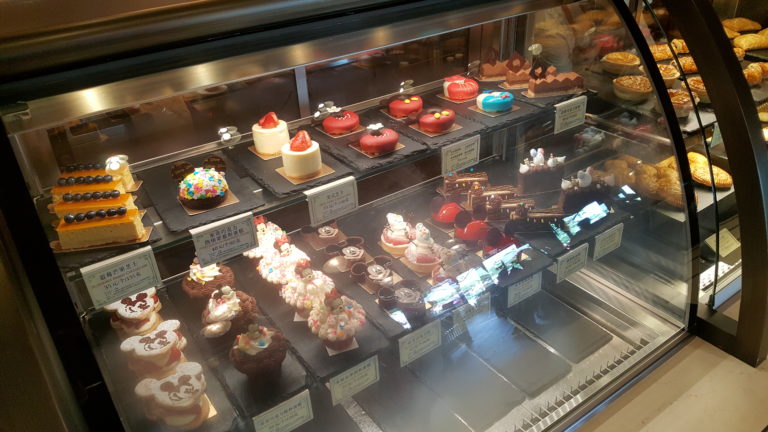 Rémy's Patisserie at Shanghai Disneyland (Mickey Avenue, Summer 2018)