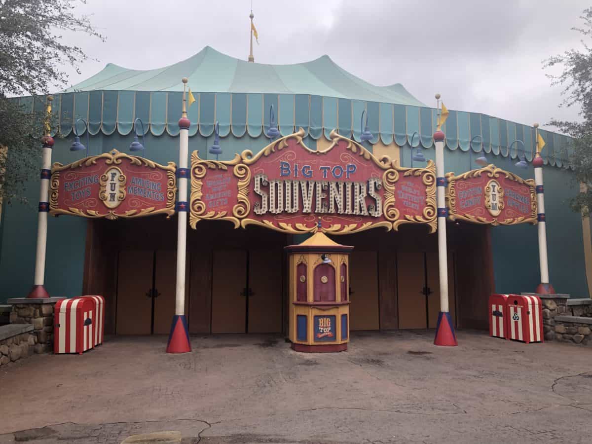 Big top souvenirs