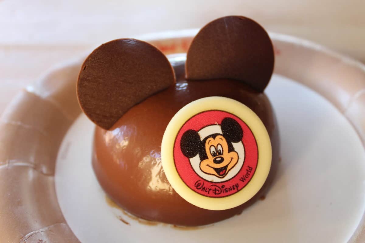 mickey dome cake and fiery nachos pecos bill tall tale inn magic kingdom july 2019 13