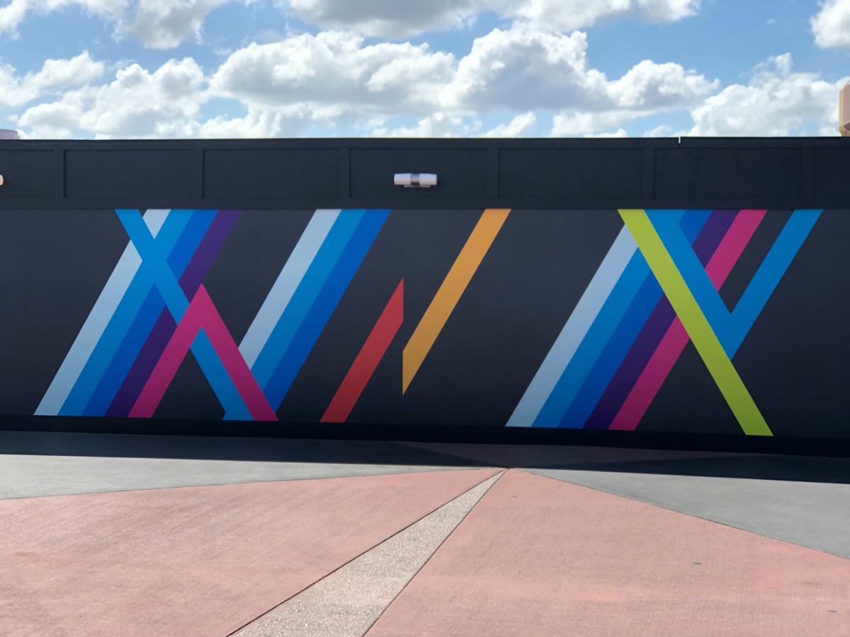 epcot construction walls paint design innoventions west oct 2019 8
