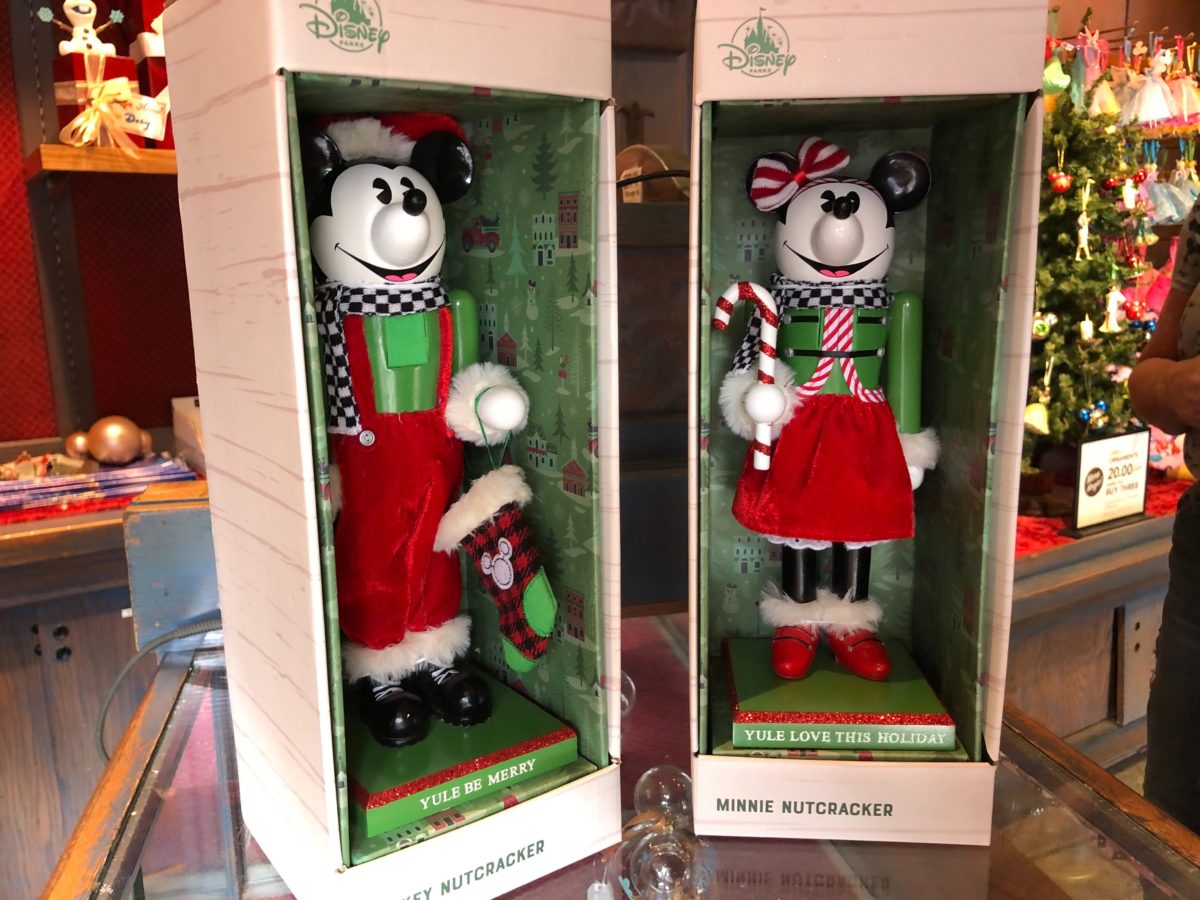 mickey minnie mouse nutcrackers disneyland castle holiday shoppe 1