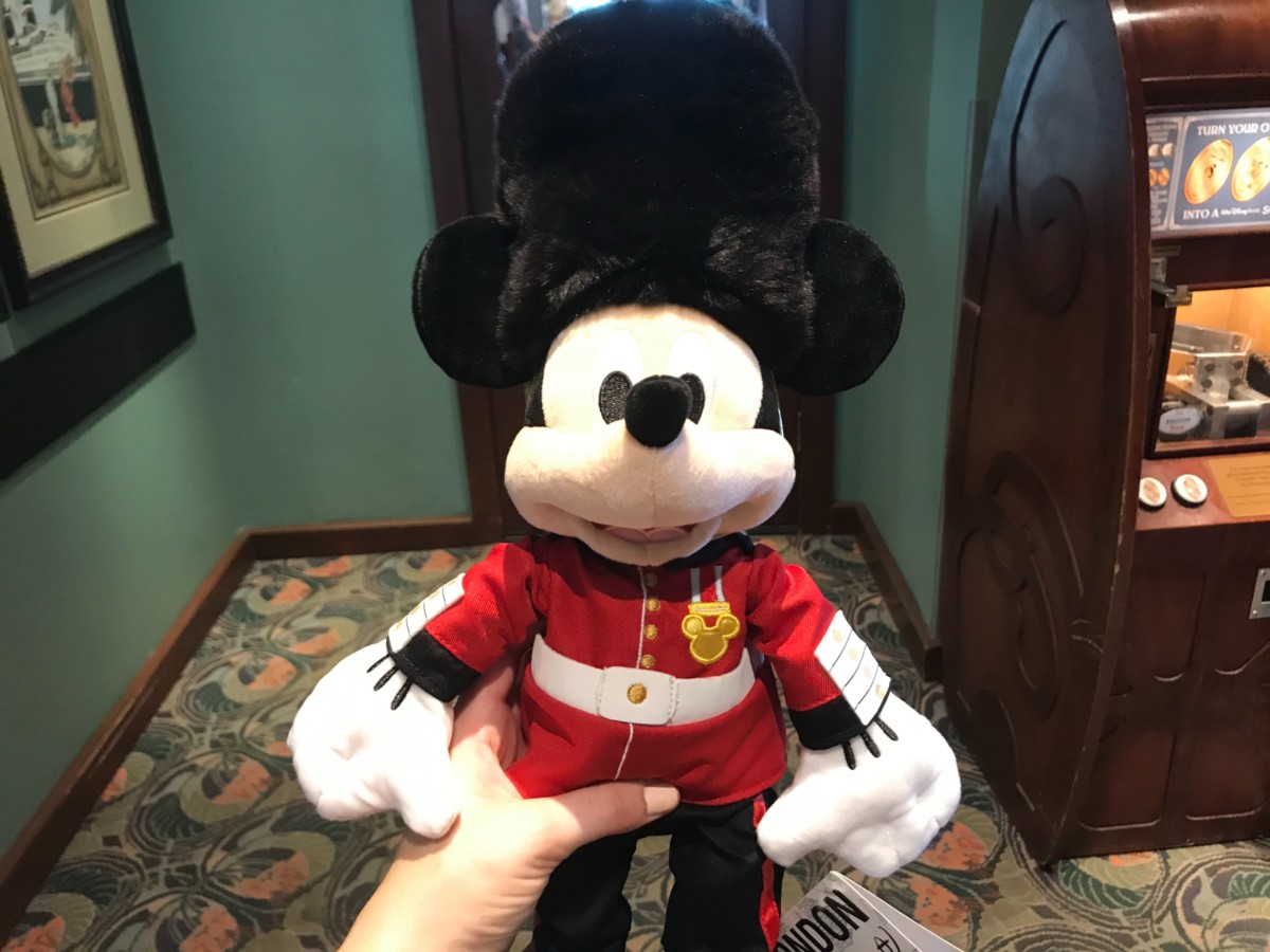 mickey minnie uk plush epcot 16