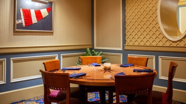 Captain's Grille at Disney's Yacht Club