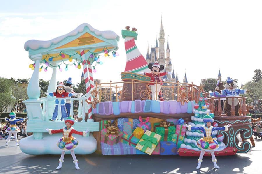 tokyo disney resort disney christmas stories parade float