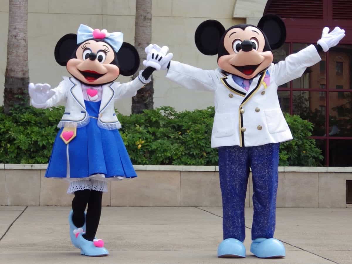 PHOTOS: Tokyo DisneySea Complete Character Greeting Guide - WDW News