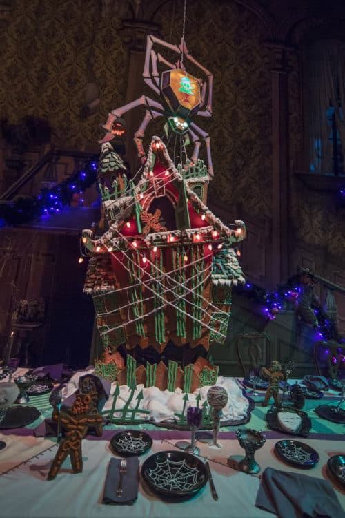 Haunted Mansion Gingerbread 