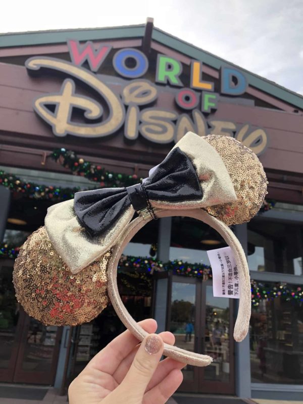 PHOTOS: Happy Belated Birthday! Mickey’s 90th Anniversary Ears Finally ...