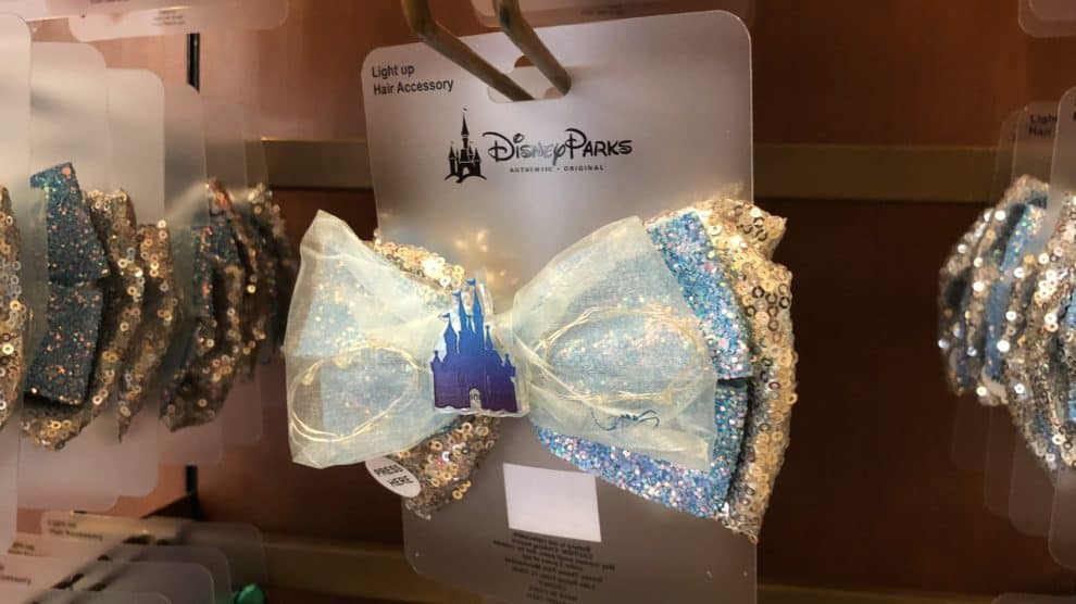 Clip Minnie Mouse bow in gold or silver
