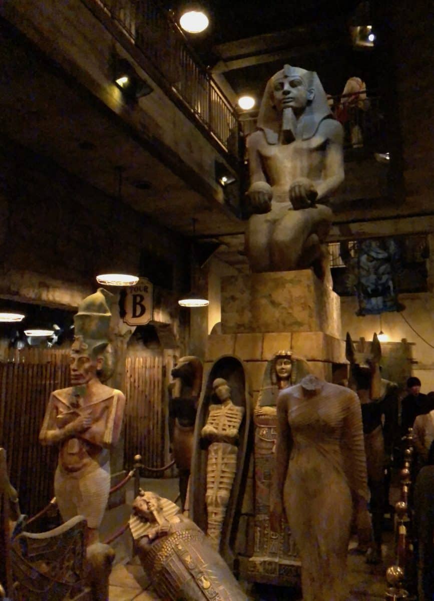 TDR Tower of Terror Mummies and Idols
