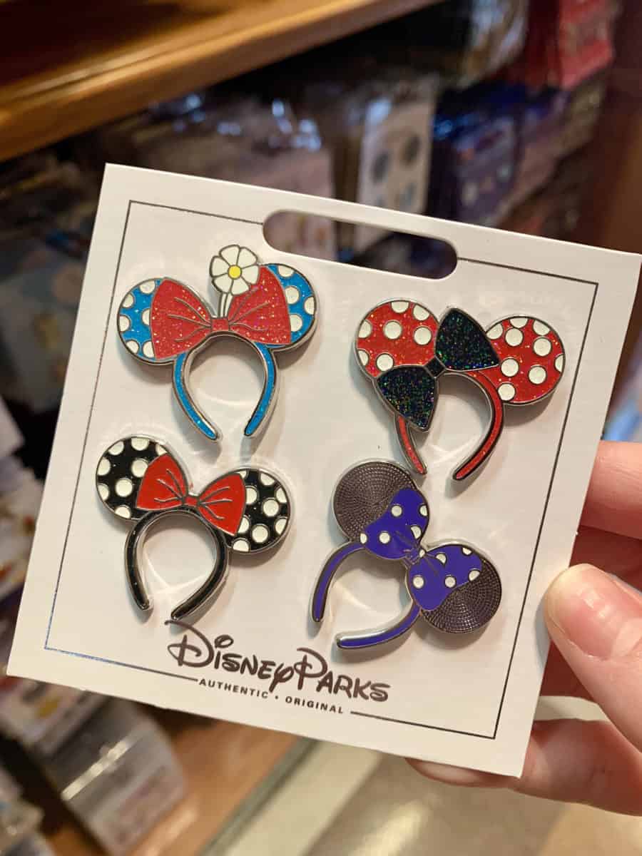Disneyland Park Minnie Mouse ears pins