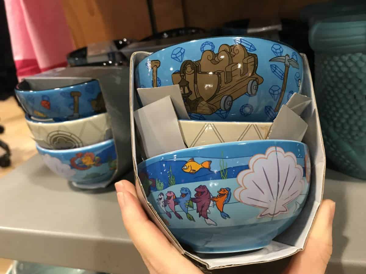 character warehouse dec 2018 mermaid condiment bowls