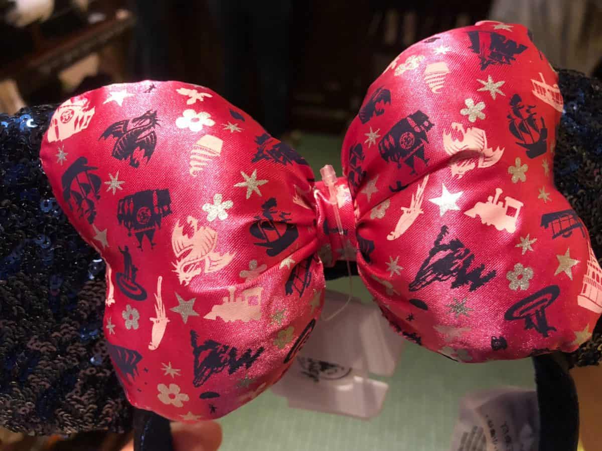 dl attractions Minnie ears