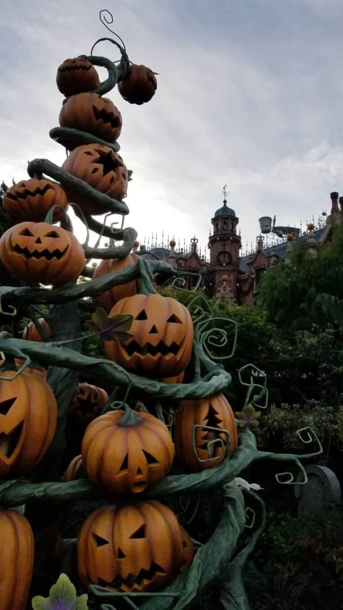 Haunted Mansion Tokyo Disneyland