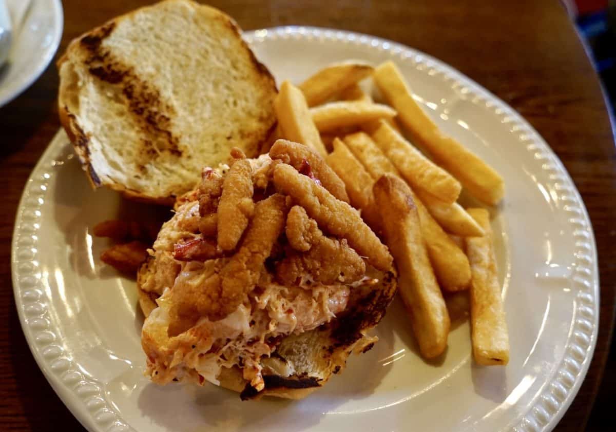 liberty tree tavern restaurant menu january 2019 lobster roll