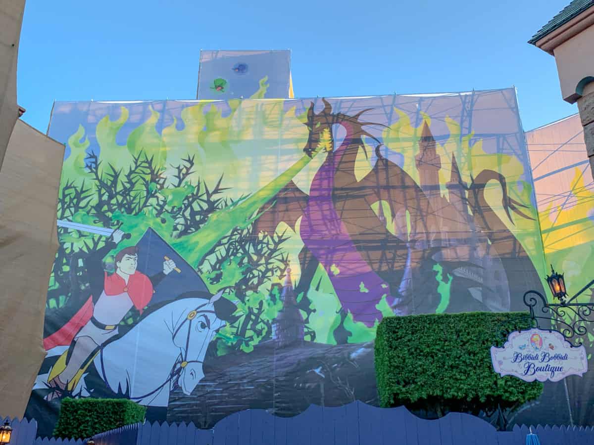 PHOTO REPORT: Disneyland Resort 2/13/19 (Construction Updates - New Parking Structure, Star Wars: Galaxy's Edge, Sleeping Beauty Castle, ETC.)