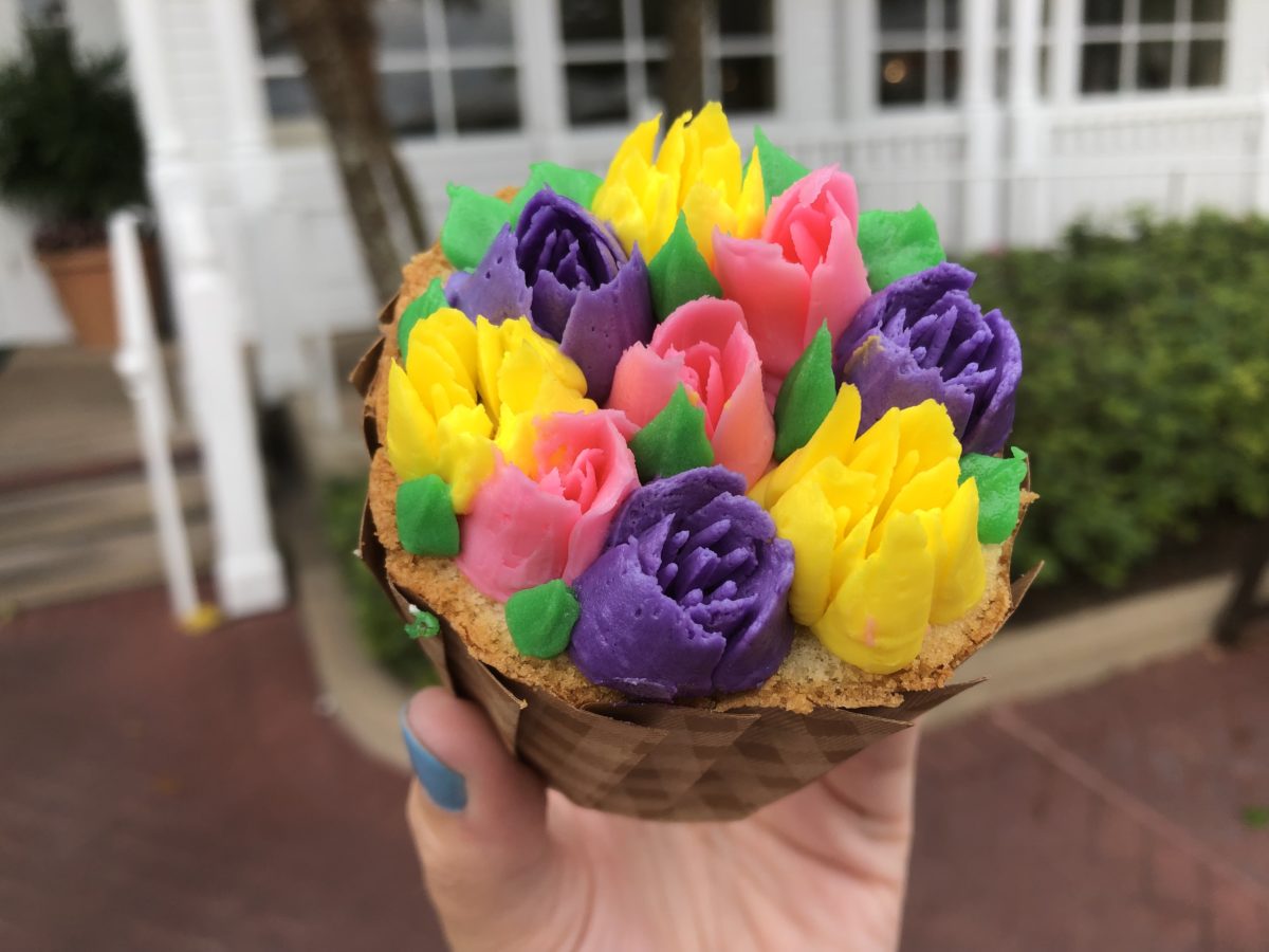 Grand Floridian Mimosa spring cupcake