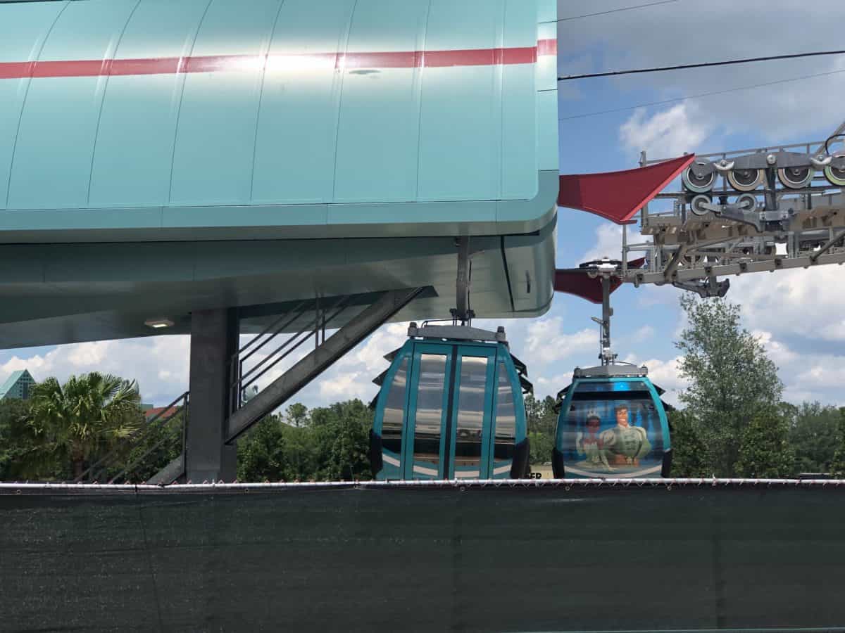 [Walt Disney World Resort] Transportation System - Services de transport - Page 16 Disney-skyliner-gondola-passive-ventilation-system-disneys-hollywood-studios-may-2019_5-1200x900