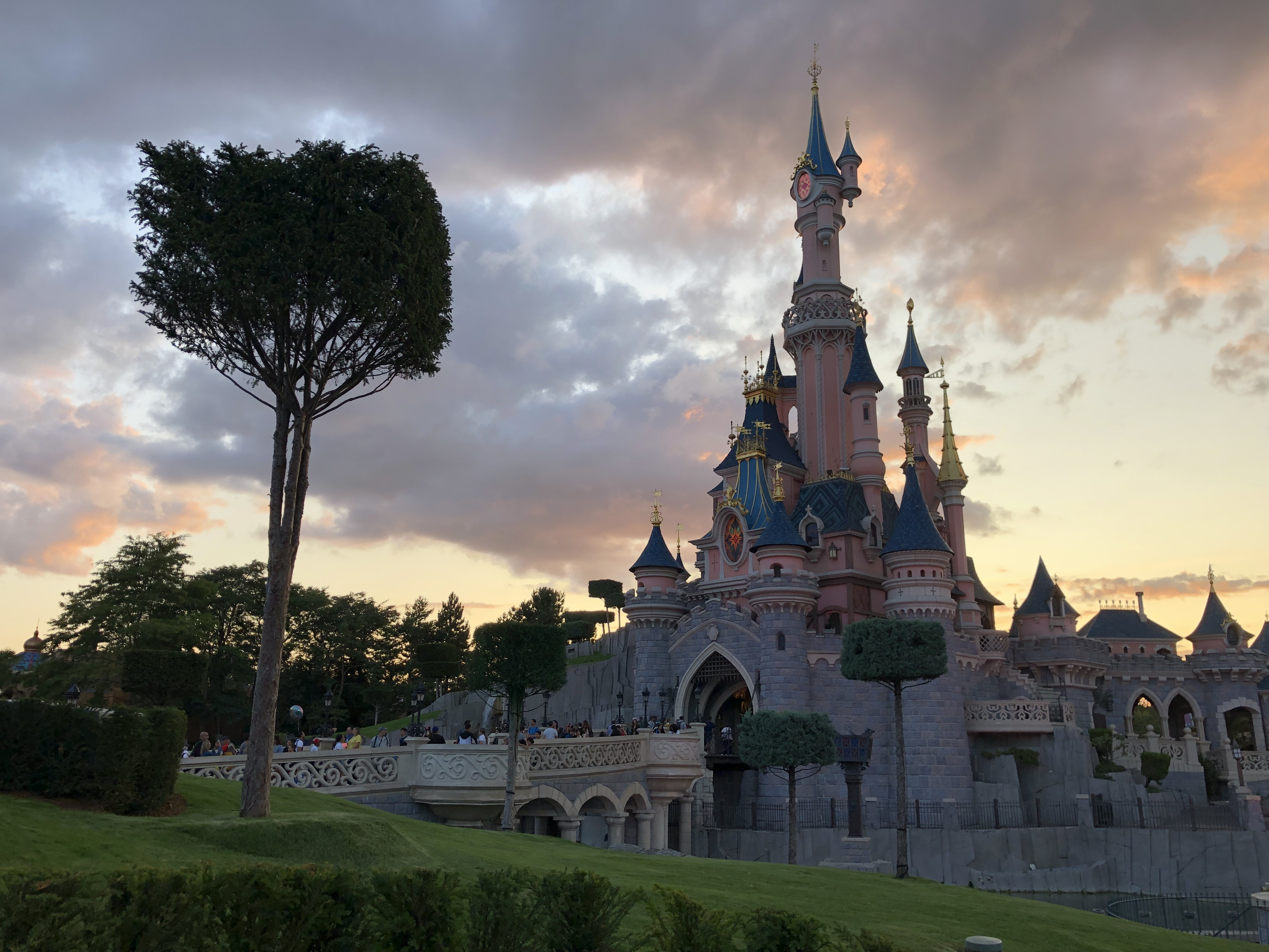 French Government Grants Time Extension Through 36 For Disneyland Paris 3rd Park Expansion Wdw News Today