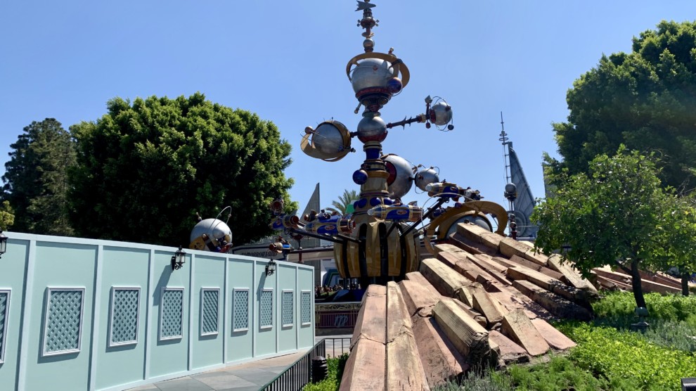 Pixie hollow ride disneyland discount