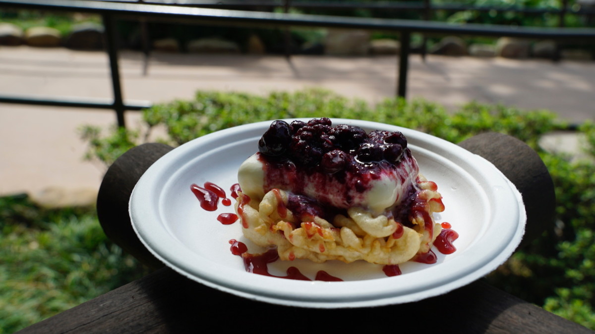 Review Funnel Cake Kiosk At Epcot International Food Wine