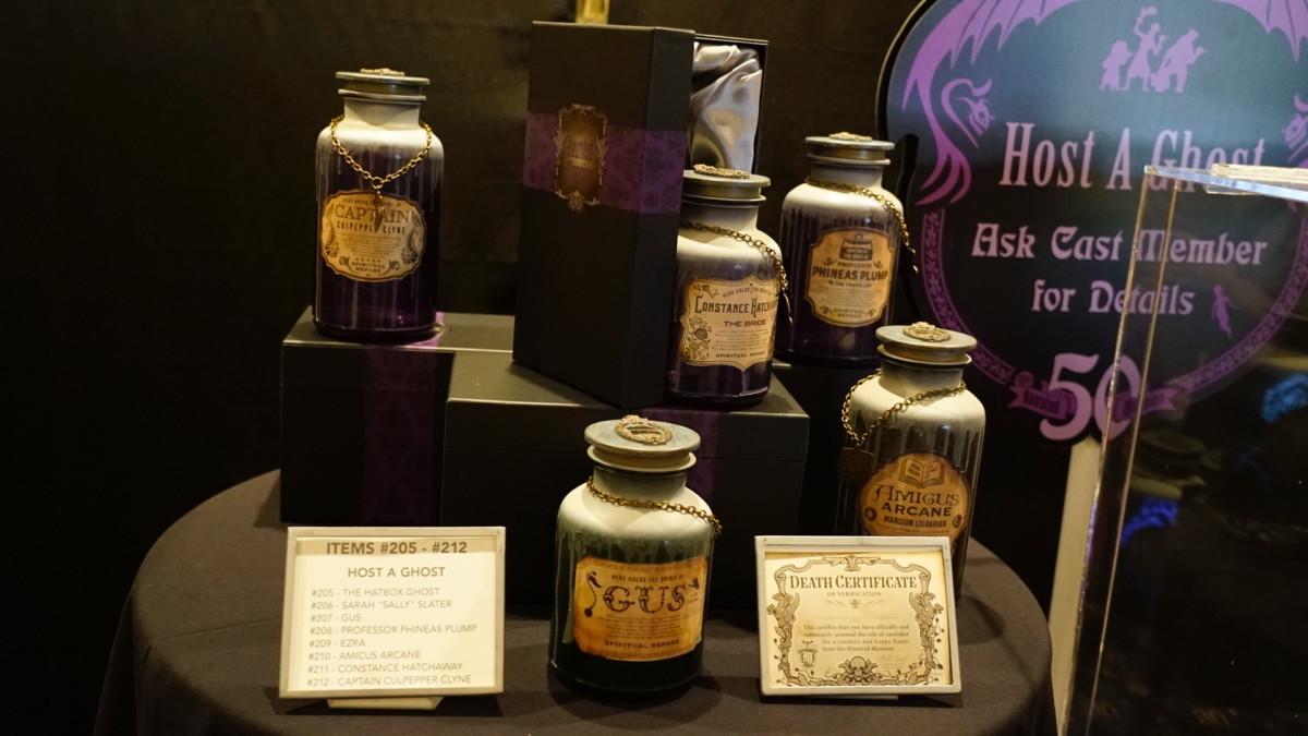 Disney Disneyland Haunted Mansion 50th Host a Ghost Spirit Jar Amigus Arcane 