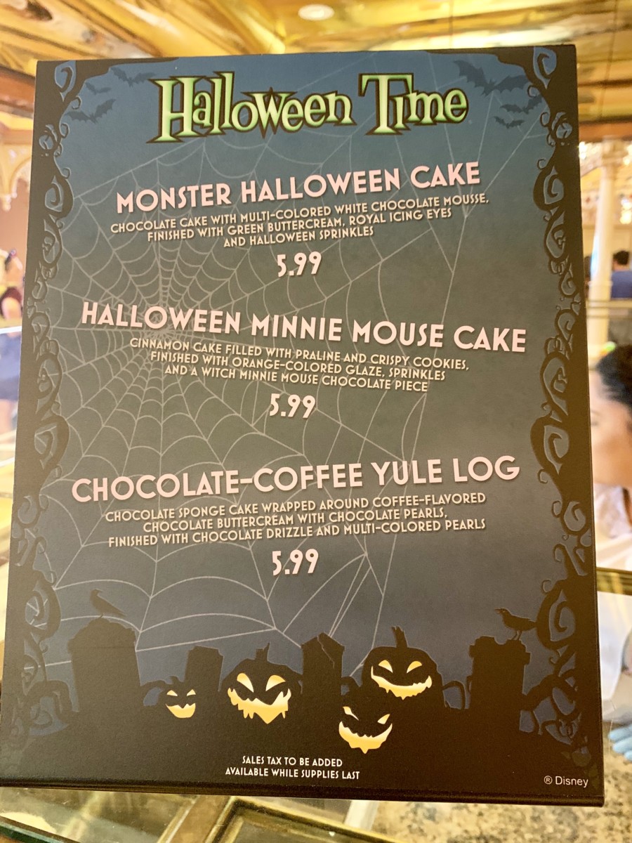 Monster Halloween Cake, Halloween Minnie Mouse Cake, Chocolate Coffee Yule Log Plaza Inn for Halloween TIme 2019 in Disneyland Park