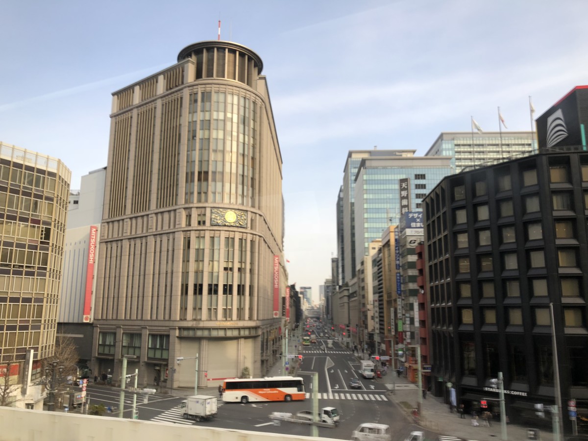 Nihonbashi-Mitsukoshi-by-Joshua-Meyer