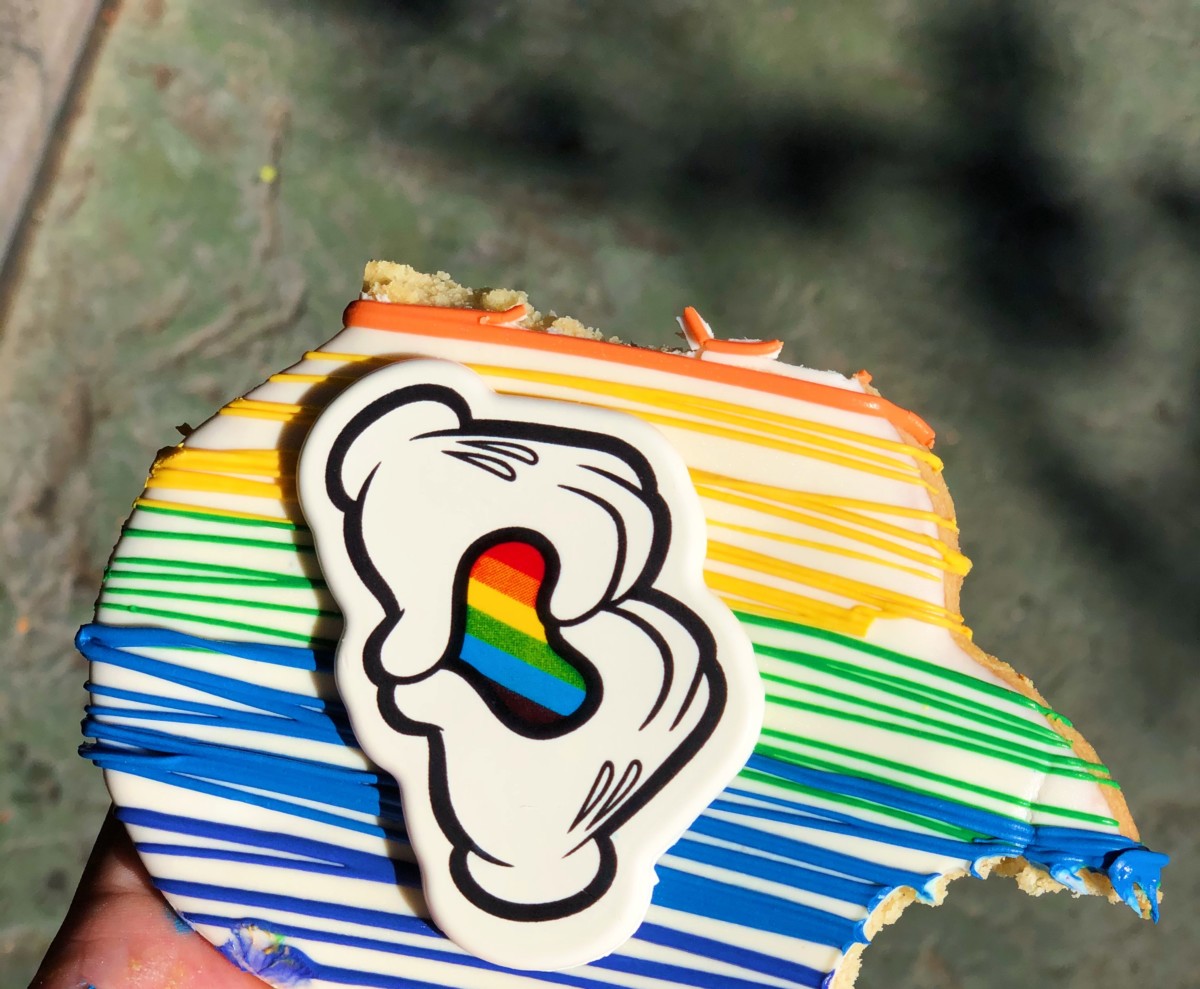 rainbow sugar cookie