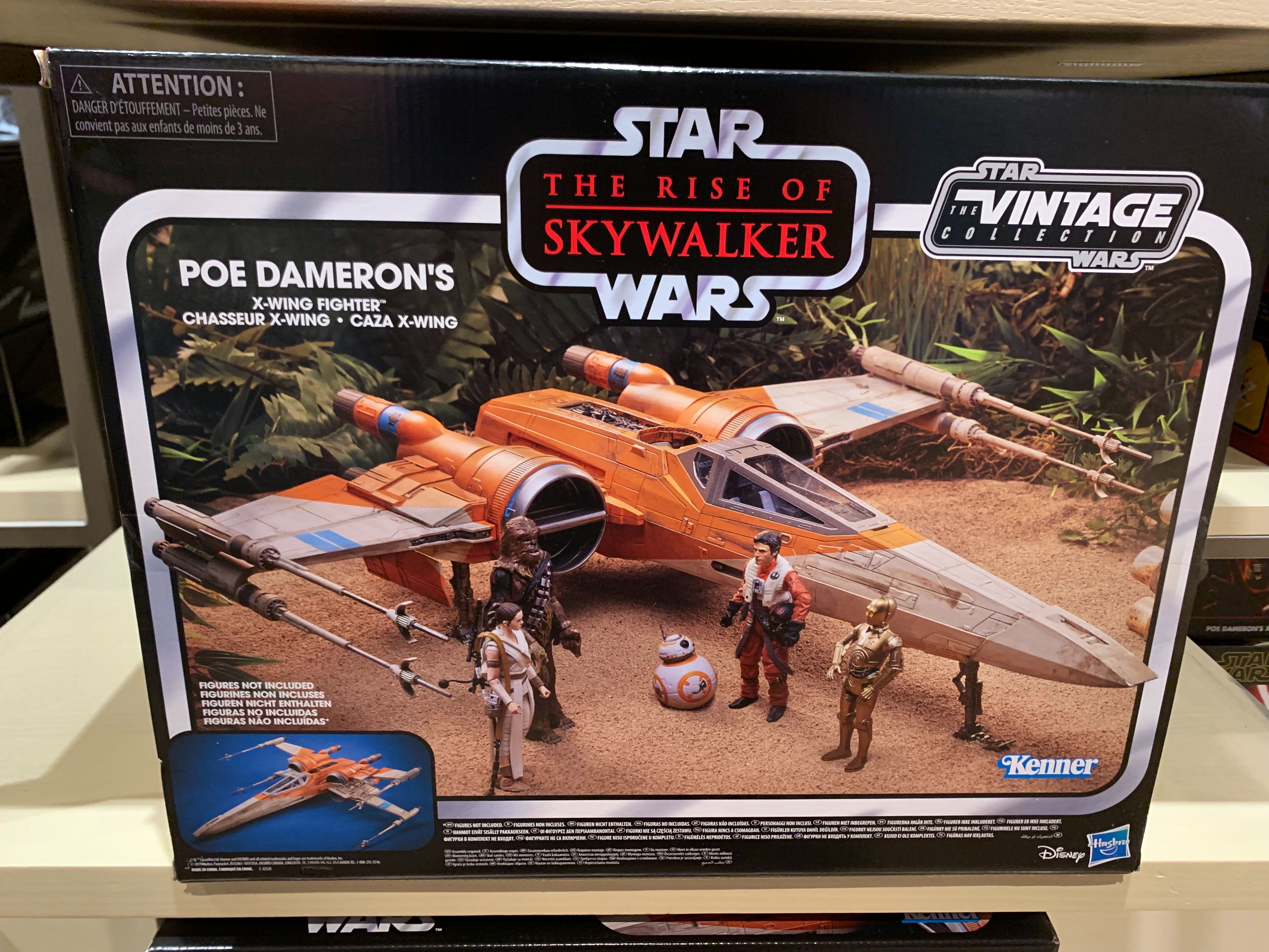 Hasbro Star Wars Millenium Falcon mit Figuren Finn,Chewacca und BB-8