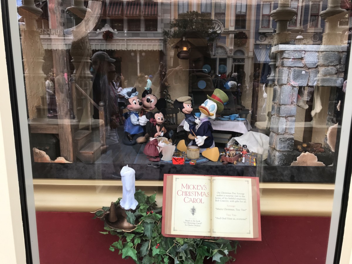 Christmas window display