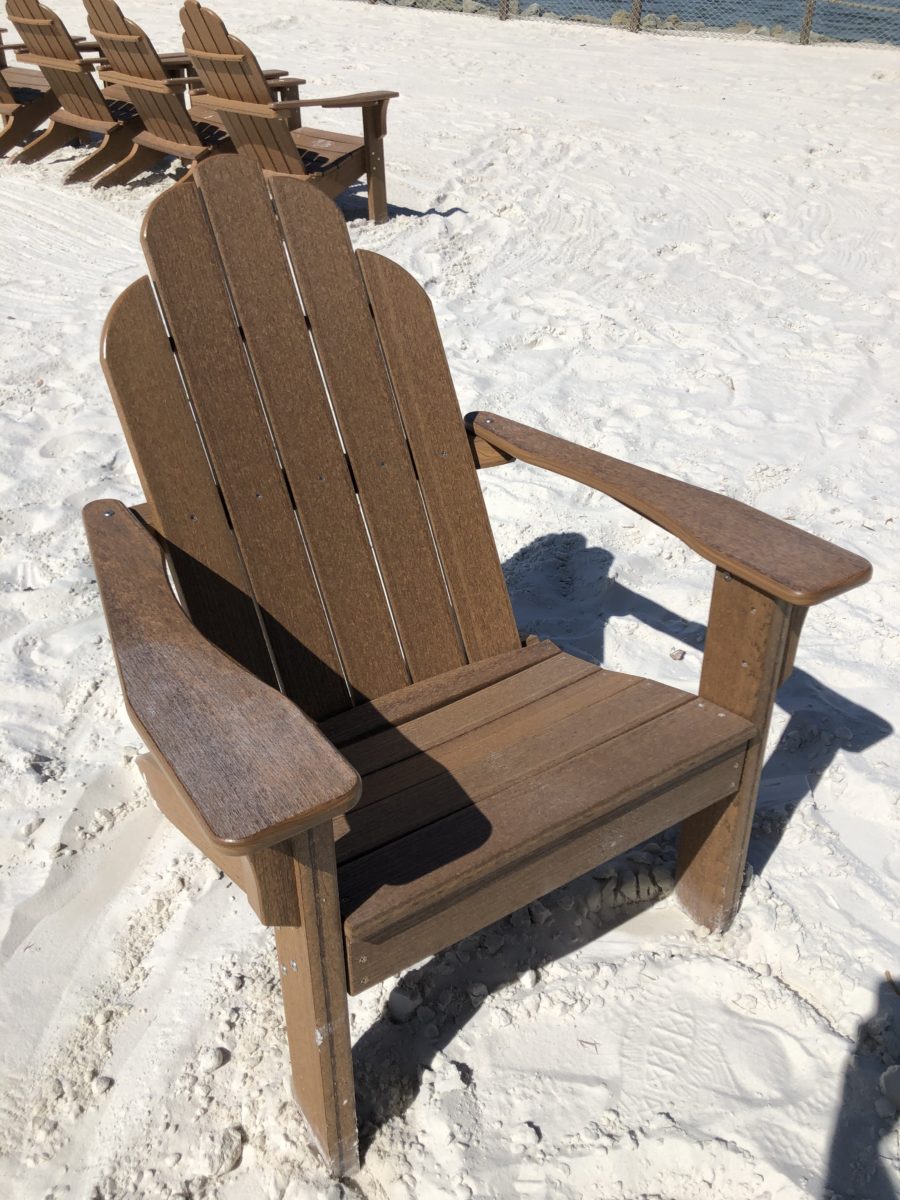 PHOTO REPORT: Polynesian Resort Debuts New Beach Chairs and Hammocks