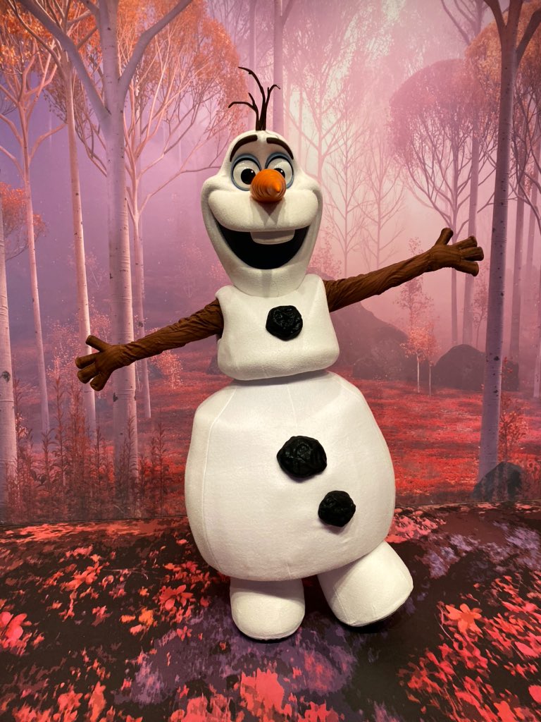temperatuur beneden voordeel PHOTOS, VIDEO: New "Frozen: A Musical Invitation" Interactive Show and Olaf  Meet & Greet Debuts at Animation Celebration in Walt Disney Studios Park -  WDW News Today