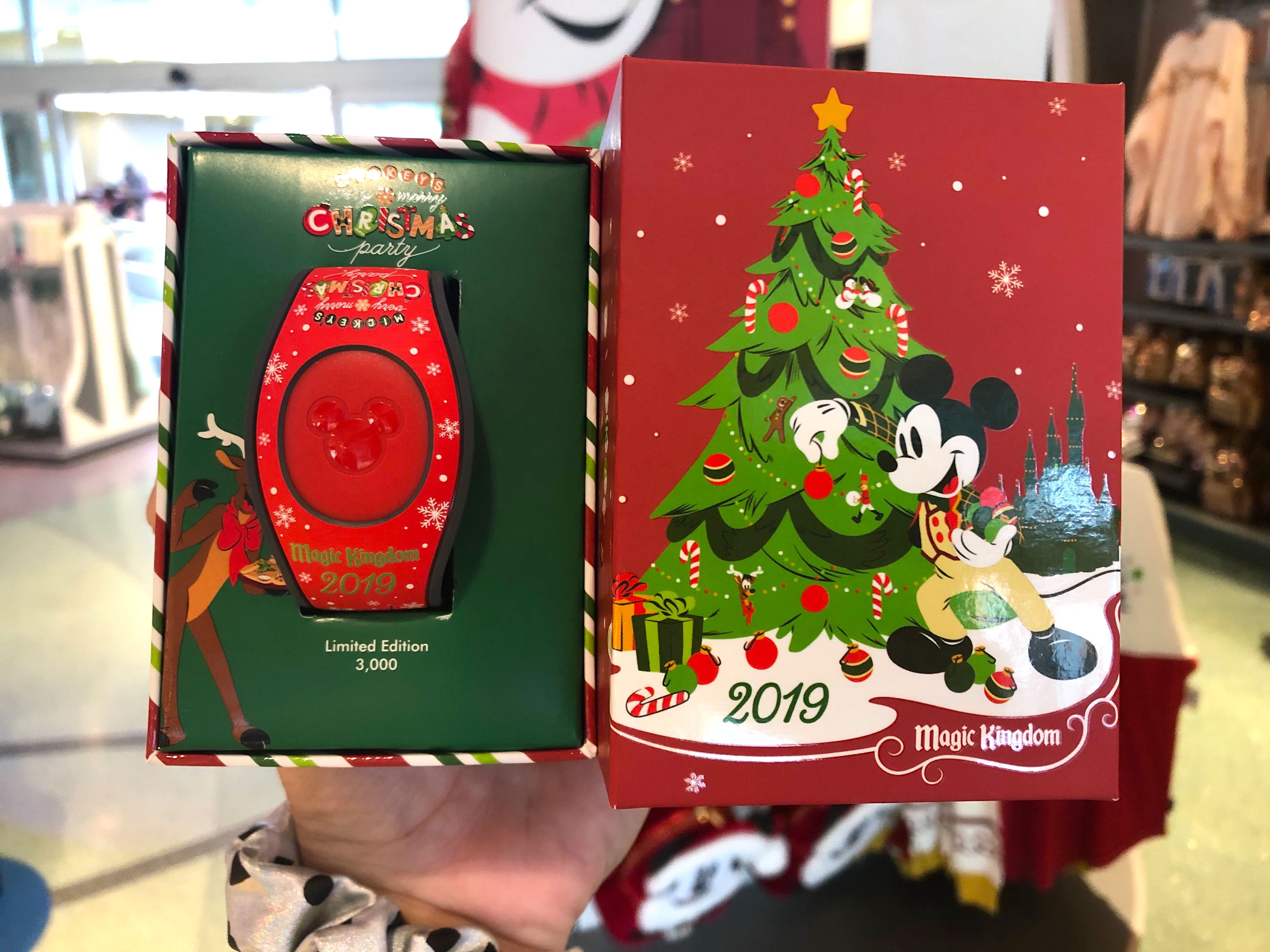 Photos New Limited Edition Mickey S Very Merry Christmas Party