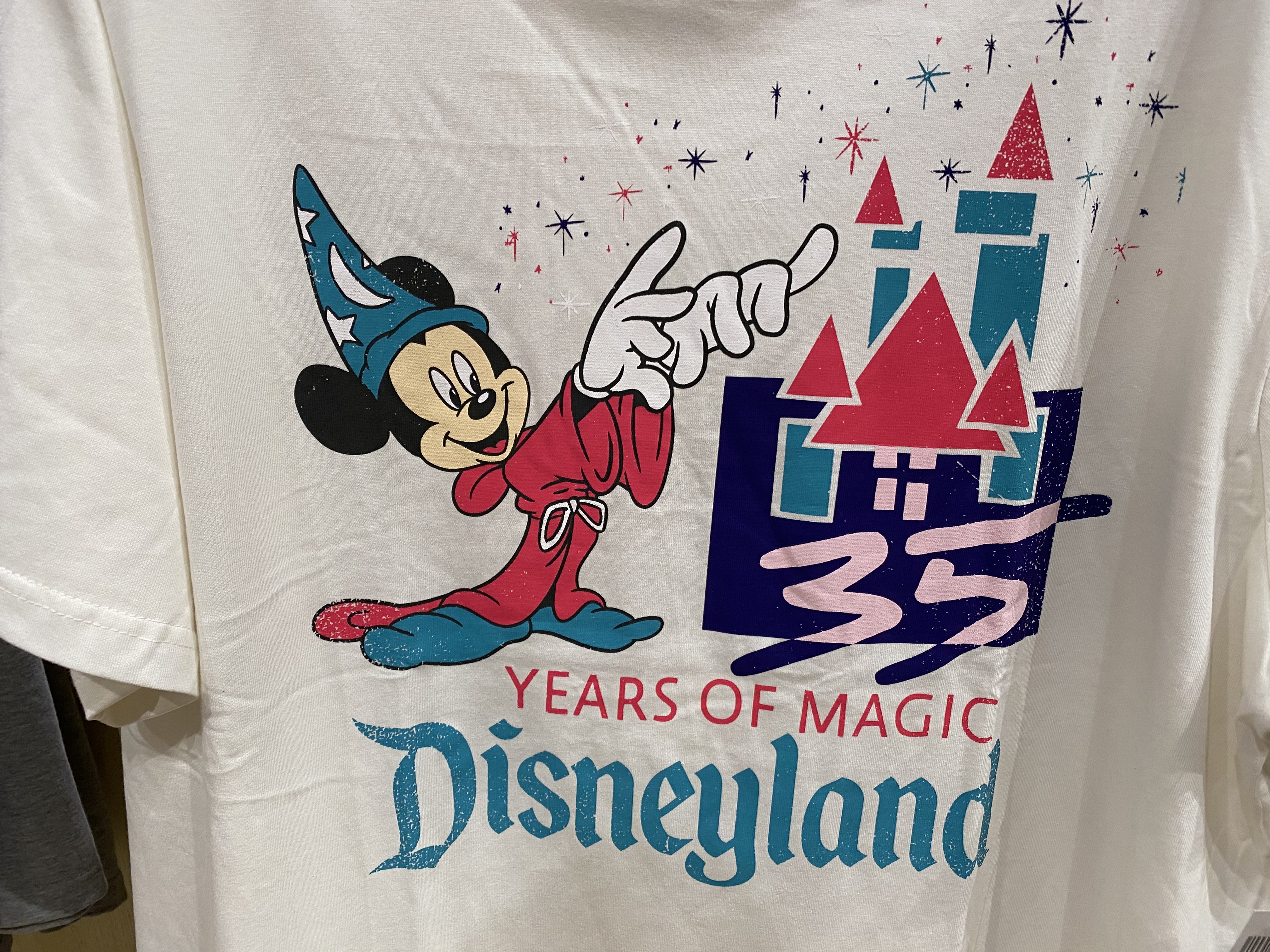 PHOTOS: New Fantasyland and 35th Anniversary Retro Park Tees Time