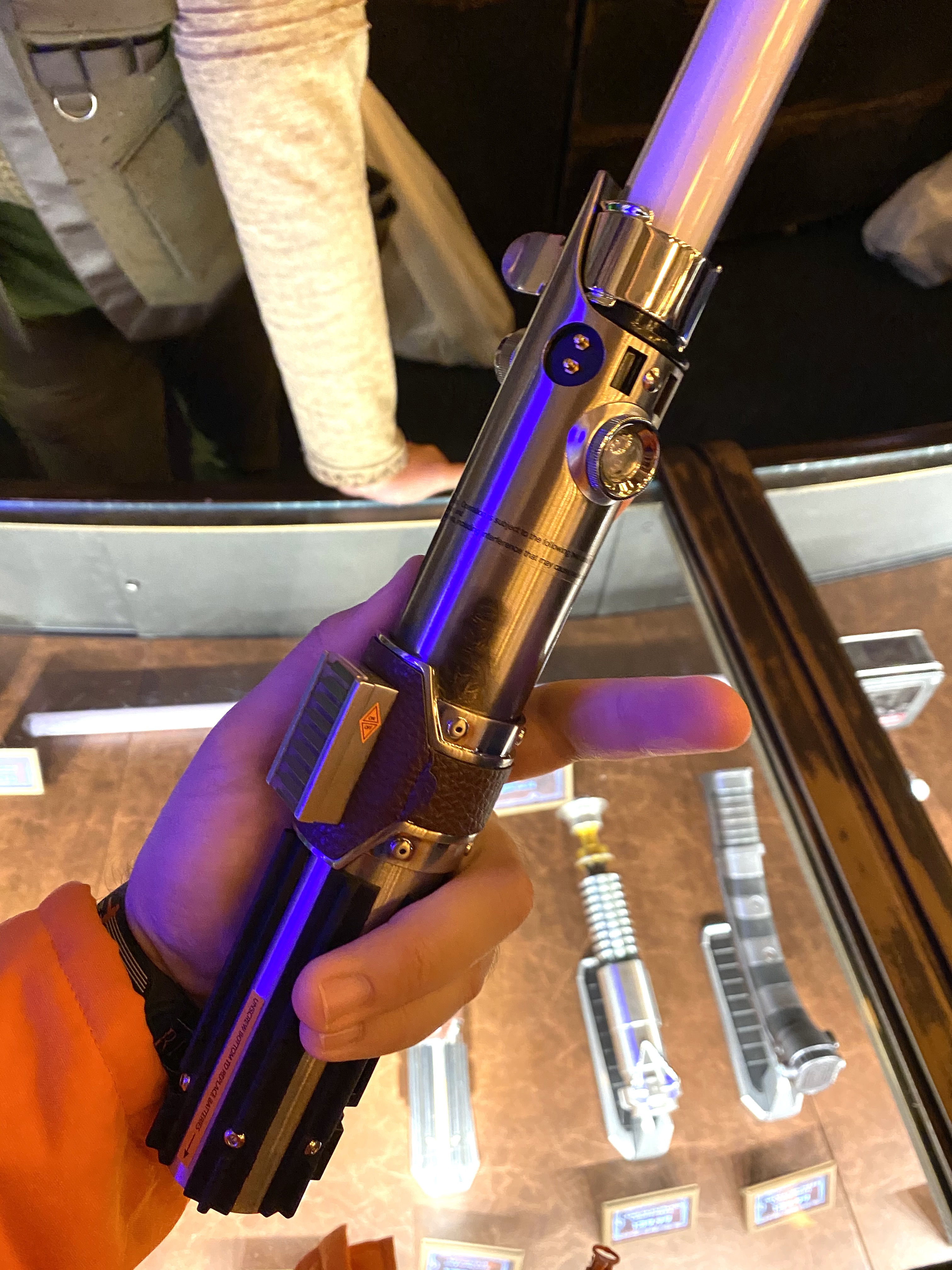 galaxy's edge anakin lightsaber
