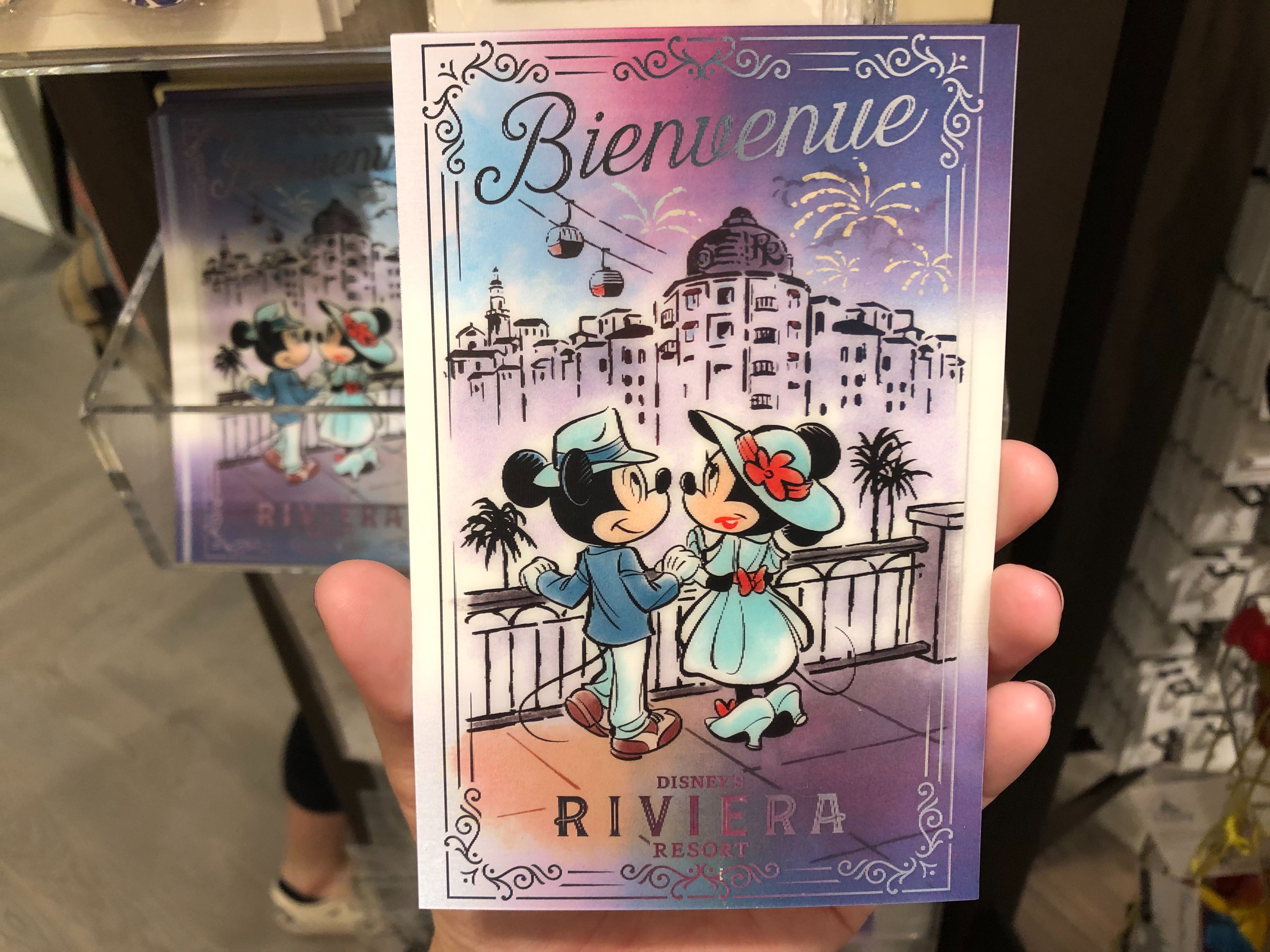 Disney Parks Riviera Resort Mickey and Minnie Bienvenue Pin New with Card