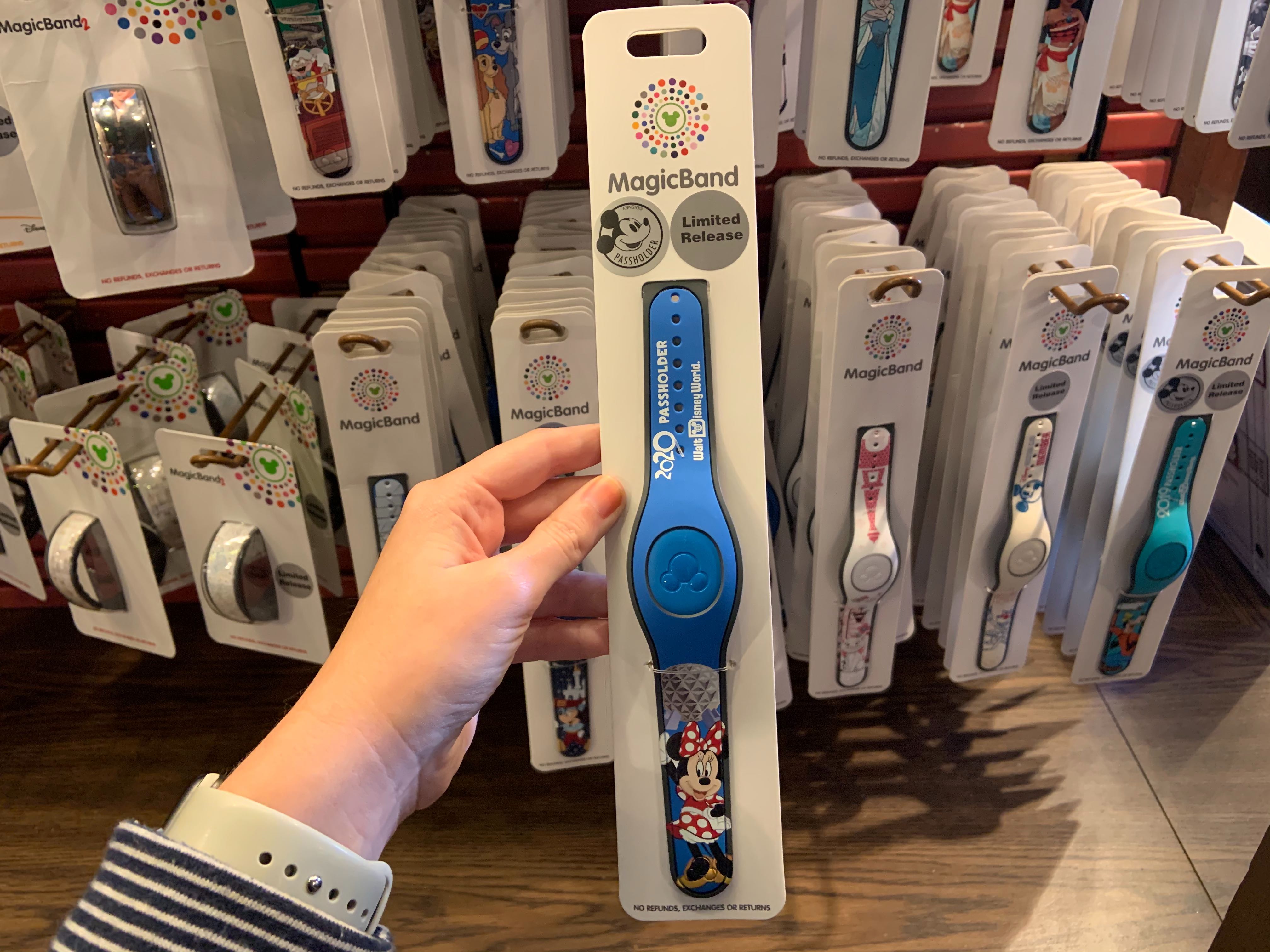 NEW Details about   Disney Parks 2020 Passholder Donald Duck Tower Terror LR Magic Band WDW