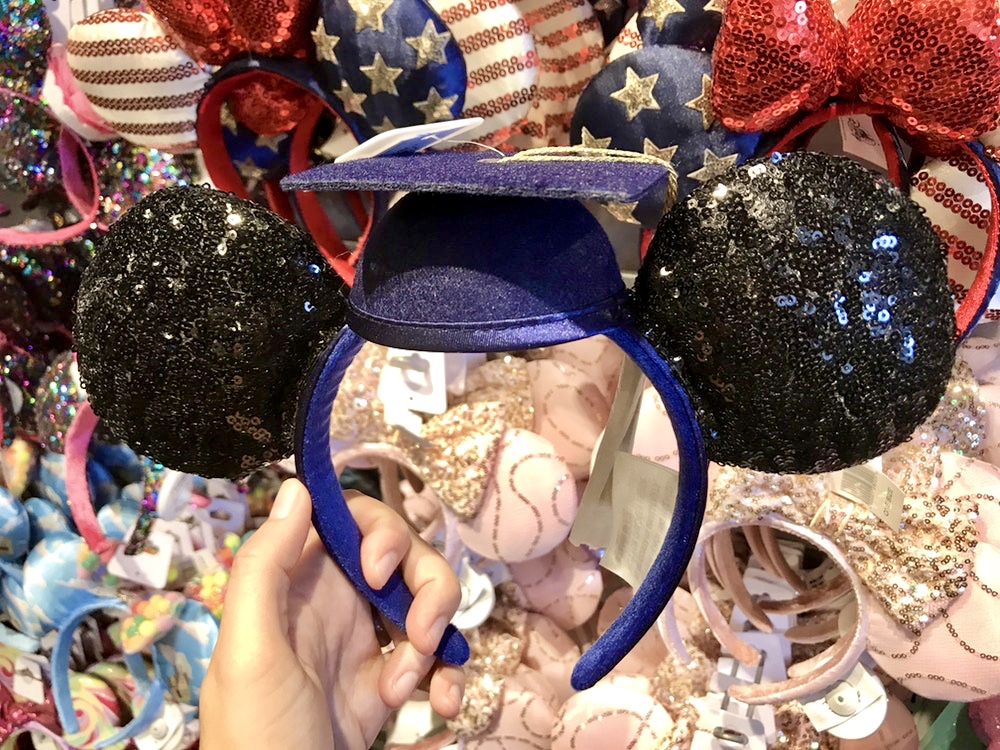 New Disney Parks Sequin Ears Headband And Graduation Cap Class Of 2020