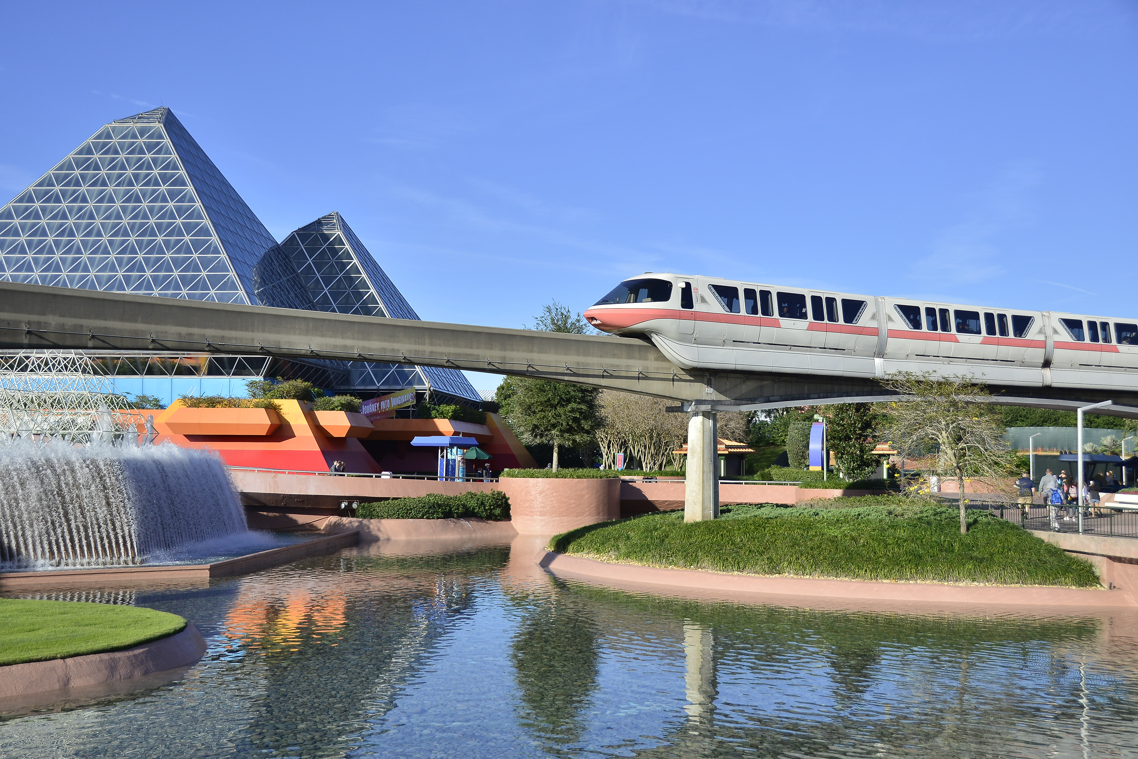 EPCOT monorail will remain unavailable with Park Hopping’s return at Walt Disney World