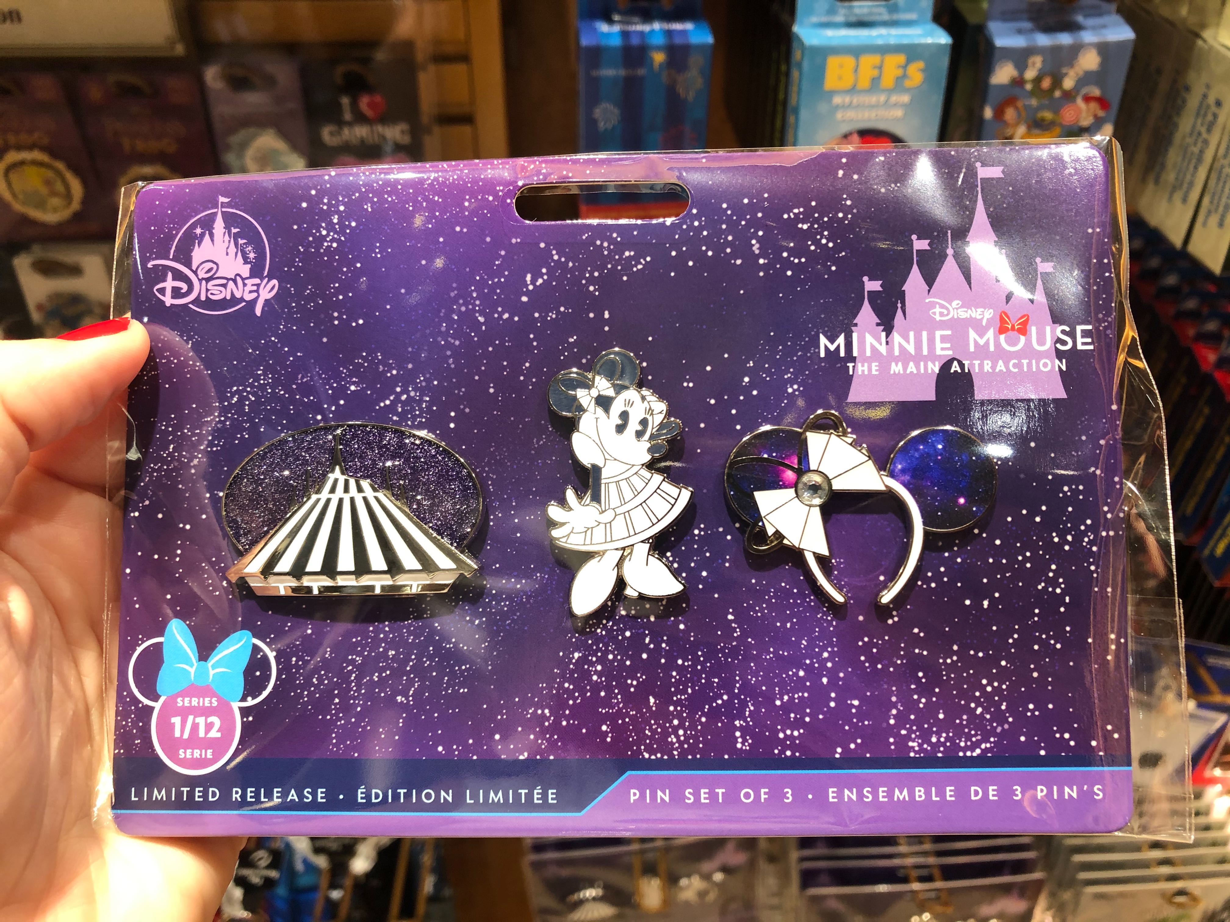 Disney Store Minnie Mouse The Main Attraction Pins  4/12 April Small World 