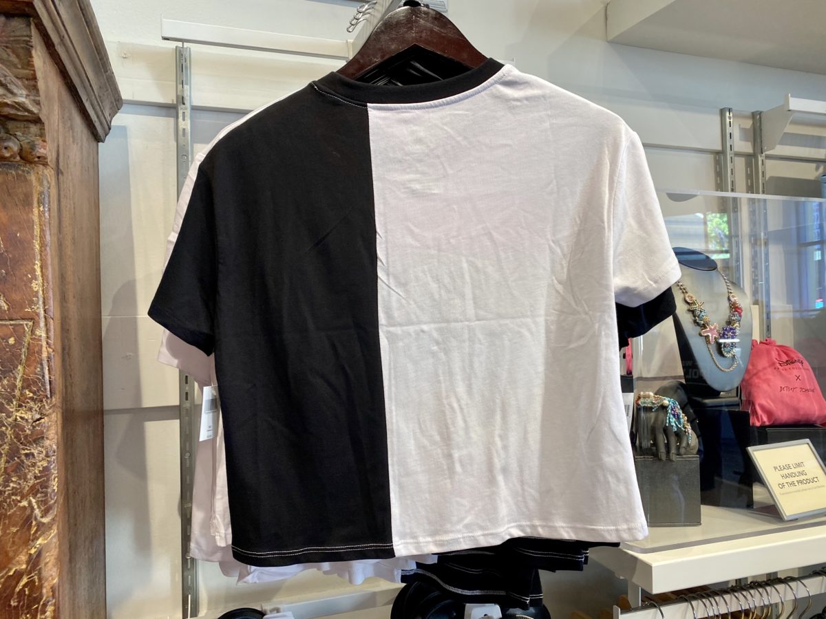 DL lands black and white tee