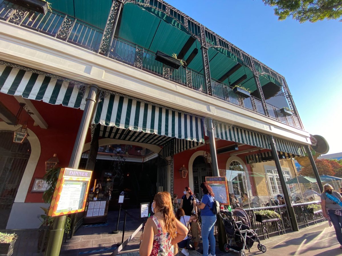 Ralph Brennans Jazz Kitchen In Downtown Disney District Reopens 1 1200x900 