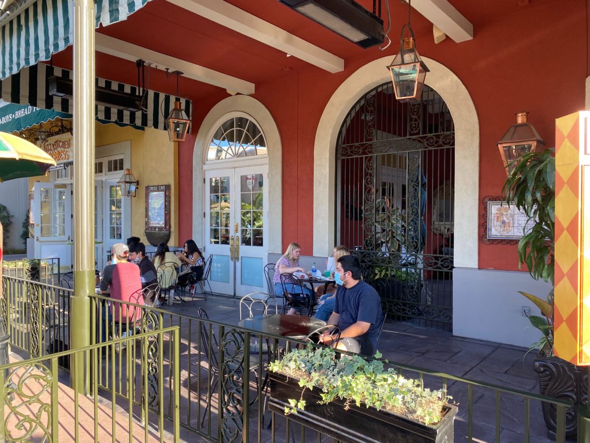 Ralph Brennans Jazz Kitchen In Downtown Disney District Reopens 4 1200x900 