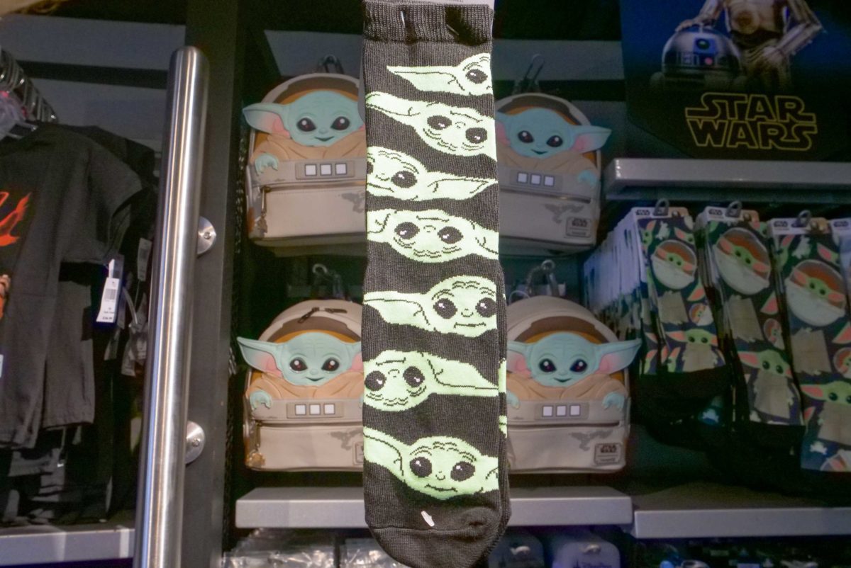 baby yoda socks 5