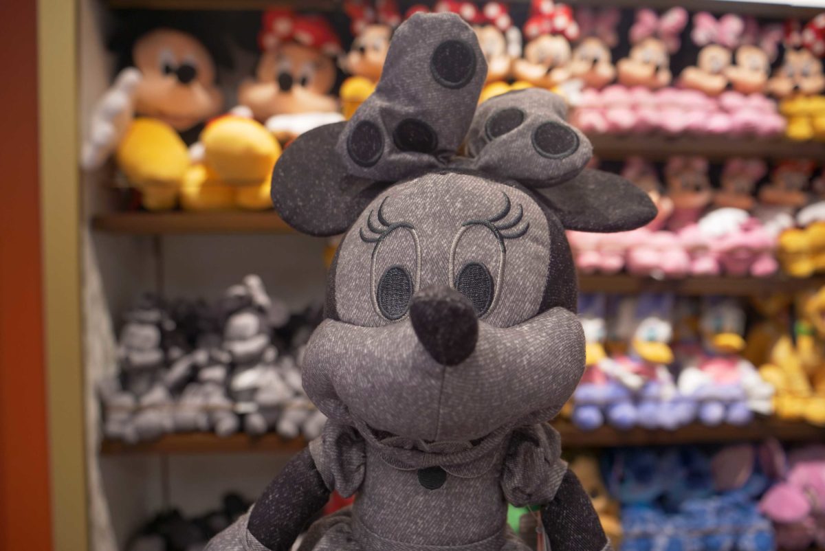 black and white minnie mouse plush