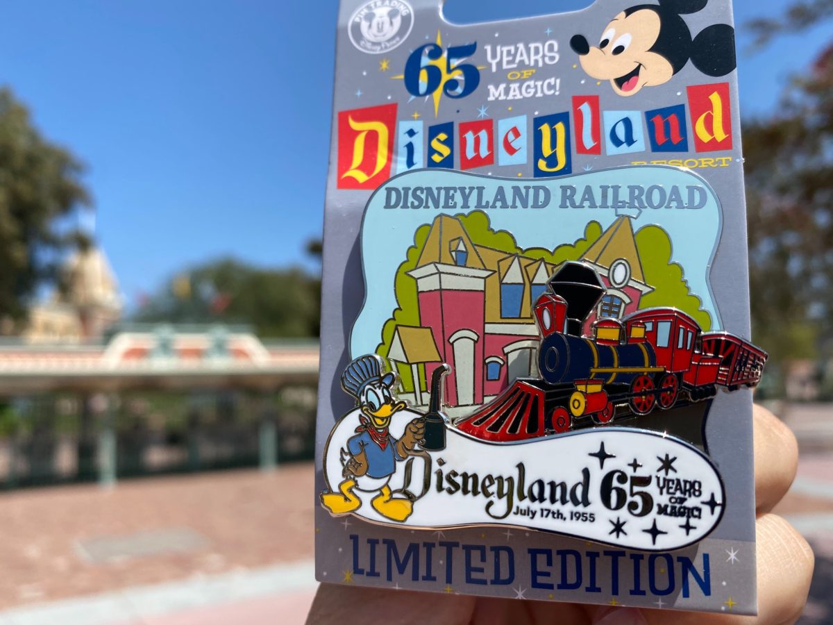 New DLR Disneyland 65th Anniversary Railroad Train LE Disney Pin 