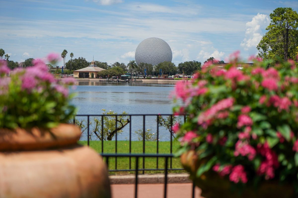 epcot flowers spaceship earth