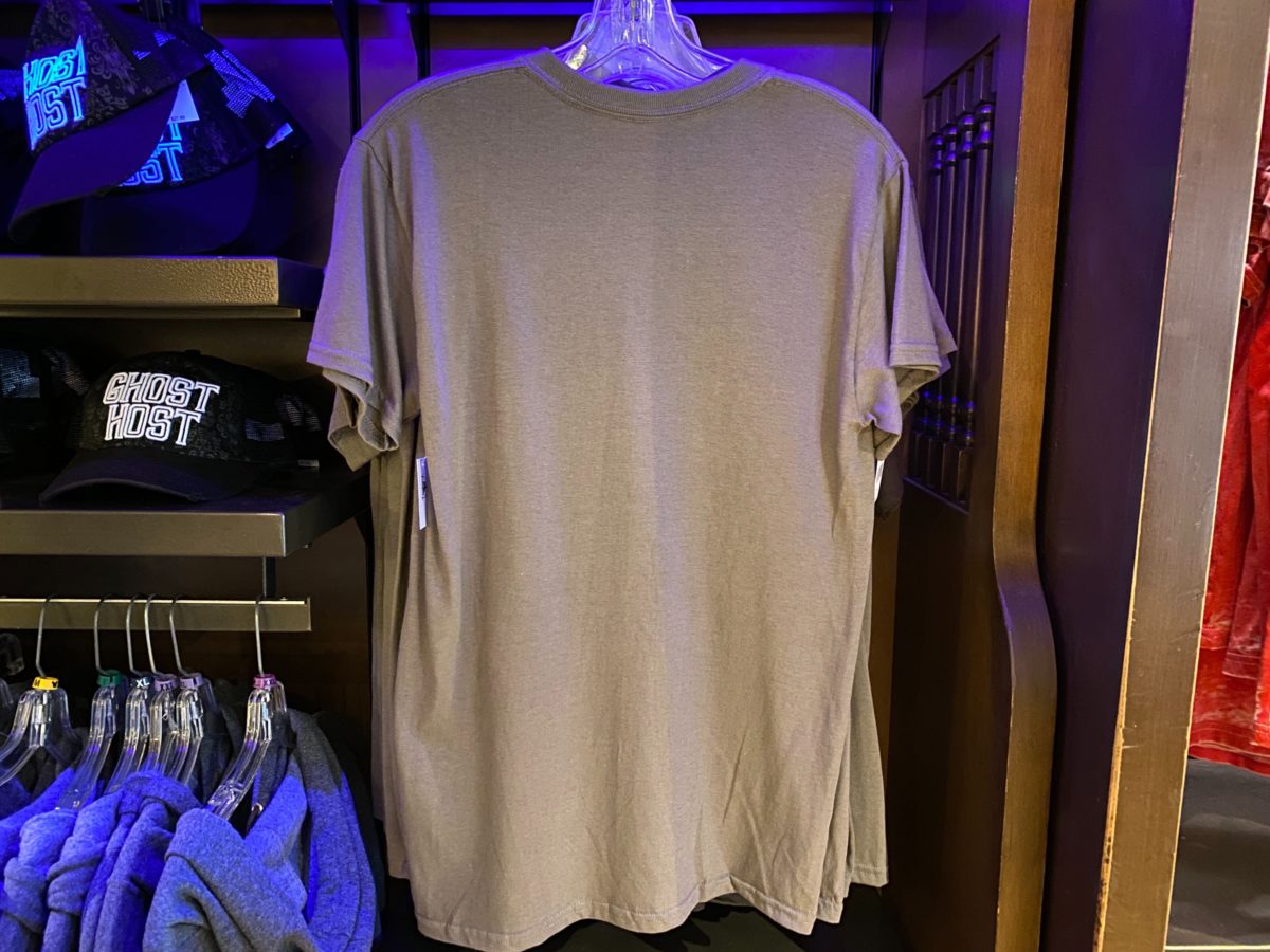 haunted-mansion-glow-in-the-dark-t-shirt-memento-mori-magic-kingdom-3