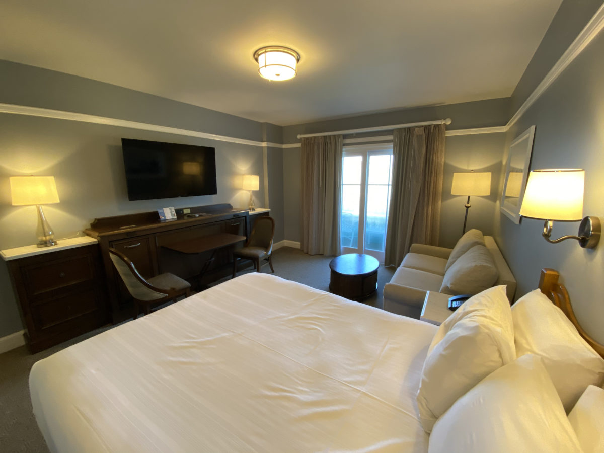 PHOTOS, VIDEO: Tour A Deluxe Studio At Disney's Beach Club Villas - WDW ...