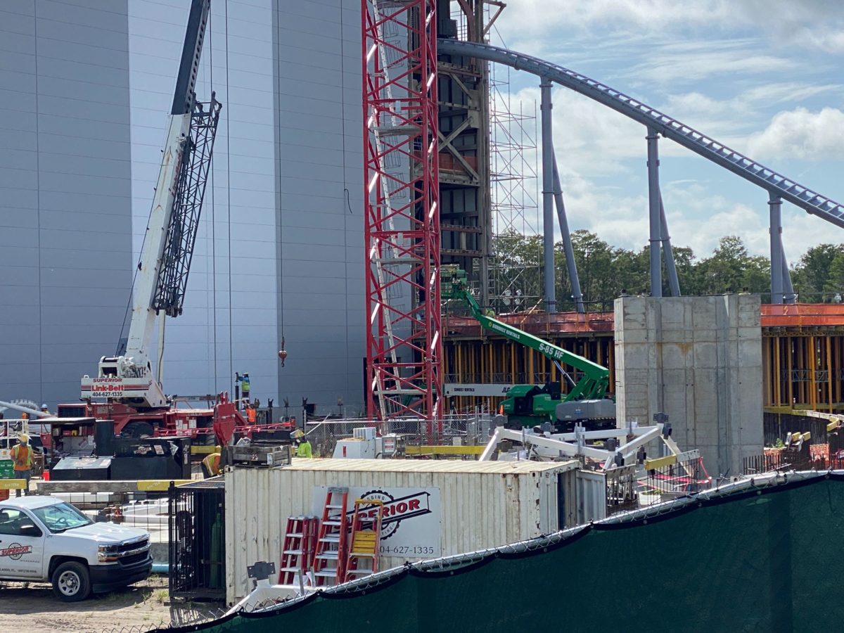 tron-lightcycle-run-construction-update-magic-kingdom-august-31-2020-13